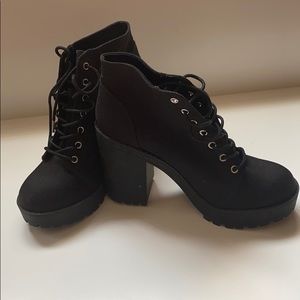 Canvas Platform boots